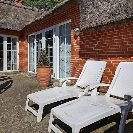 Vakantiehuis 12 Person In Vaeggerlose-by Traum *